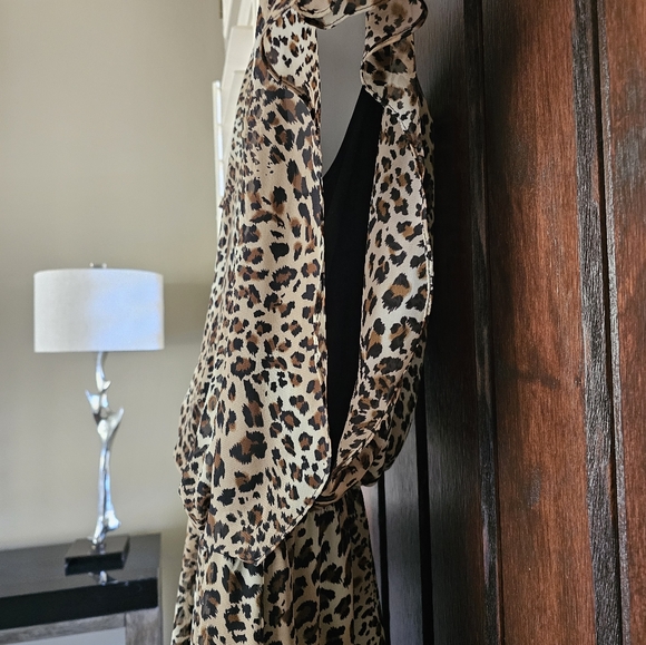 Last Tango Leopard Print Jumpsuit with Chiffon Overlay Large - Picture 7 of 17